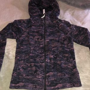 Lululemon scuba jacket size 6